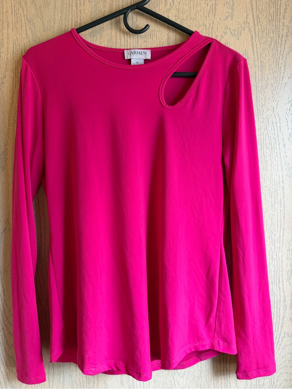 Carmen Long-Sleeve Top with Shoulder Cutout